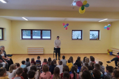 IMG-047dc0549bbeab88ff800cf4ed47b317-V