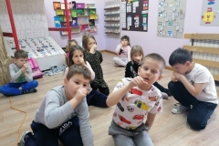 22