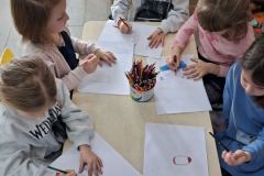 IMG-ade4954a35f287e4377f2416c8259419-V