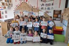 IMG-ae656051d9cfa31e309395fa9235d887-V