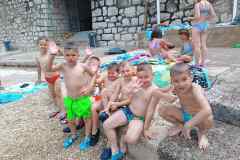 IMG-5ad26c1a8686ac5a653d940443e9443f-V