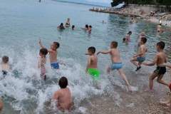 IMG-a9a1cf5e5612de9f6c355a77106e6f98-V