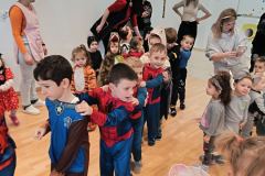 IMG-2cef27e46b77dd16f78baea17742bf81-V