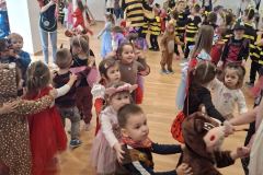 IMG-caff4431d3748301744c57b276e122ea-V