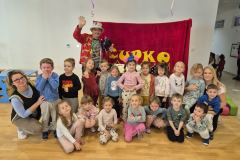 IMG-a8014b017c7cef4572cbed945a4deb1b-V