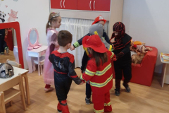 IMG-245e8ef8b3a6c93f2f3664e277539b44-V