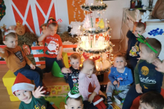 IMG-2b277cf414742e1d7864671c5d5ec34b-V